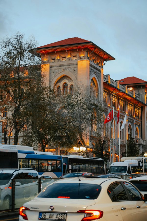 Assurer et entretenir votre moyen de transport : nos conseils essentiels